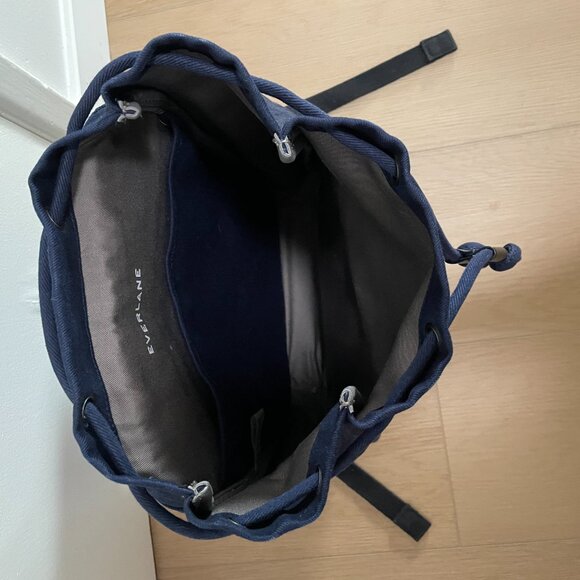 Everlane The Commuter Backpack - Navy - Picture 3 of 7